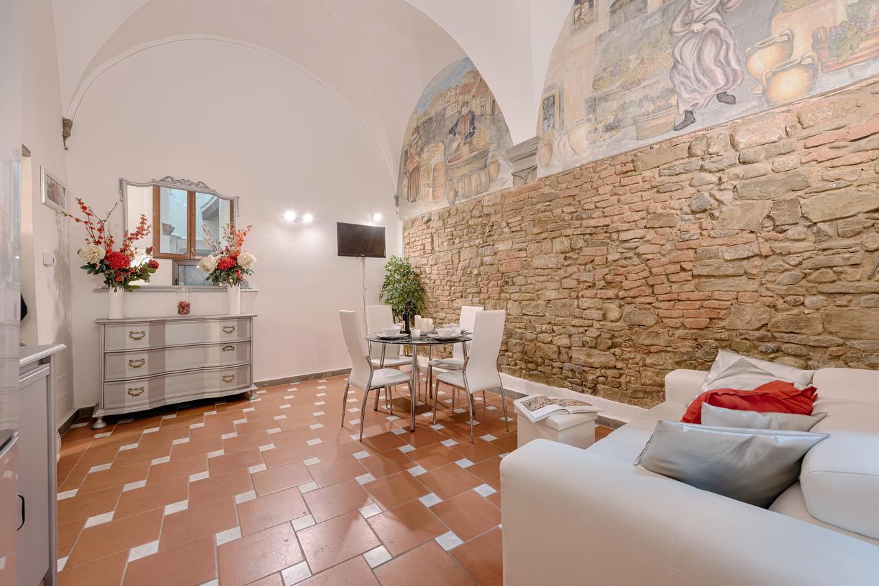 Ferienwohnung Santo Spirito Frescos By Mmega Florenz Exterior foto